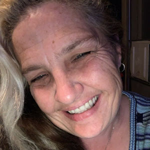 Meet your Posher, Ellen